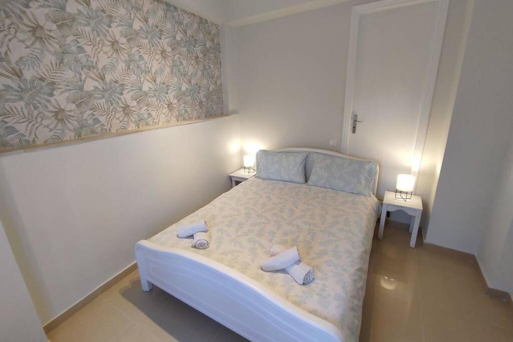 Vatos 2 Bedroom Apartment Bagian luar foto